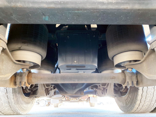 日野プロフィアアルミブロック大型（10t）[写真24]