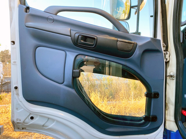 日野プロフィアアルミブロック大型（10t）[写真29]