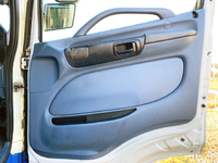 日野プロフィアアルミブロック大型（10t）[写真30]