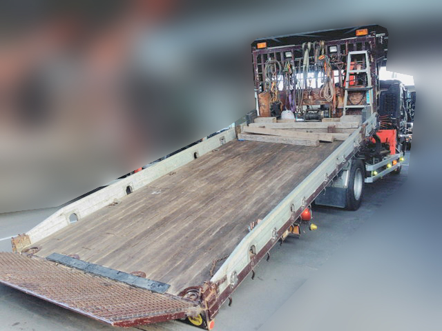 日野レンジャーセーフティクレーン4段増トン（6t・8t）[写真06]