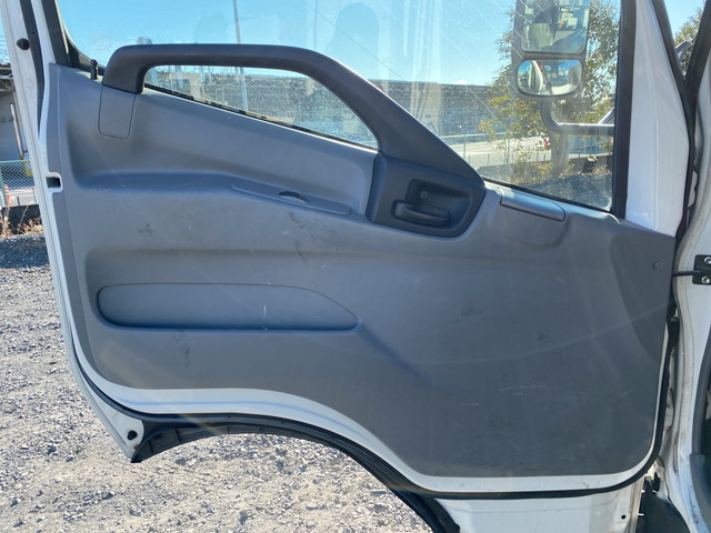 日野デュトロクレーン3段小型（2t・3t）[写真29]