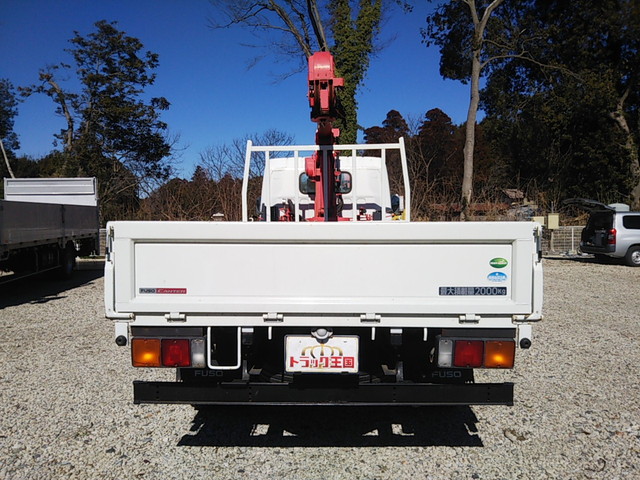 三菱ふそうキャンターユニック3段小型（2t・3t）[写真10]