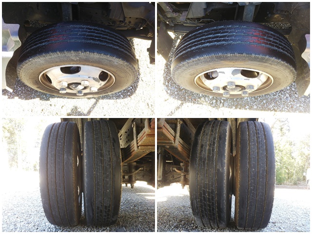 三菱ふそうキャンターユニック3段小型（2t・3t）[写真22]