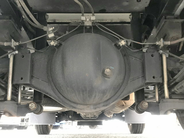 日野デュトロ平ボディ小型（2t・3t）[写真20]