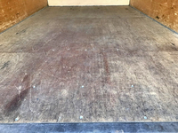 いすゞエルフアルミバン小型（2t・3t）[写真15]