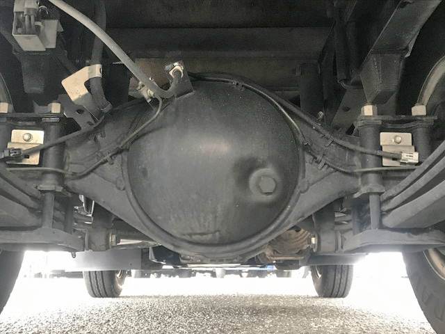 いすゞエルフアルミバン小型（2t・3t）[写真23]