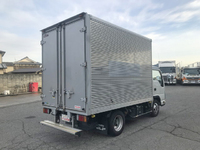 いすゞエルフアルミバン小型（2t・3t）[写真02]