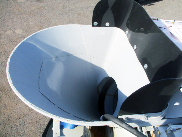 日野レンジャーミキサー車（コンクリートミキサー）中型（4t）[写真14]