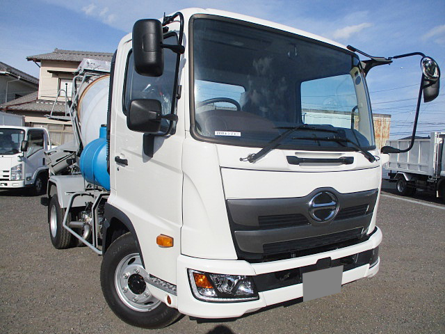日野レンジャーミキサー車（コンクリートミキサー）中型（4t）[写真03]