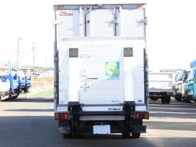 いすゞエルフアルミバン小型（2t・3t）[写真06]