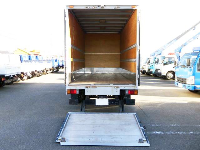 いすゞエルフアルミバン小型（2t・3t）[写真09]