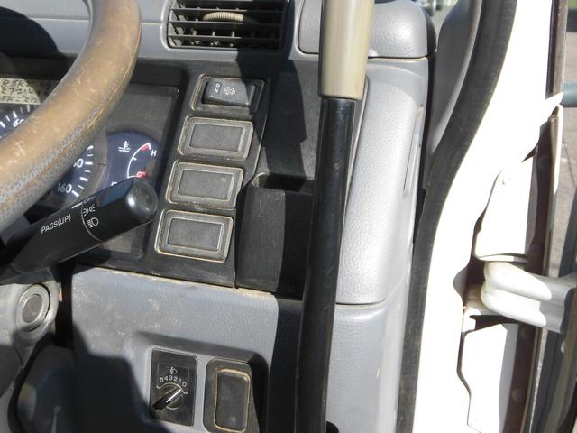 三菱ふそうキャンター深ダンプ（土砂禁ダンプ）小型（2t・3t）[写真17]