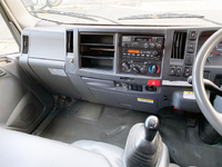 いすゞエルフパッカー車（塵芥車）小型（2t・3t）[写真15]