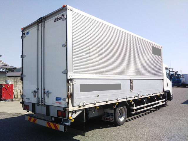 いすゞフォワードアルミウイング中型（4t）[写真02]