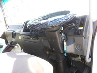 いすゞフォワードアルミウイング中型（4t）[写真32]