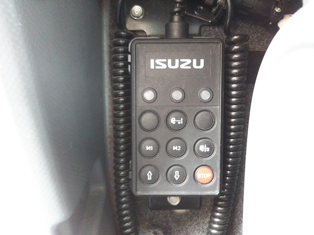 いすゞフォワードアルミウイング中型（4t）[写真36]