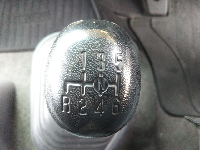 いすゞフォワードアルミウイング中型（4t）[写真38]