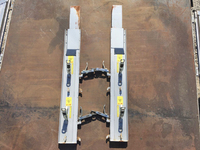 いすゞエルフアルミブロック小型（2t・3t）[写真17]