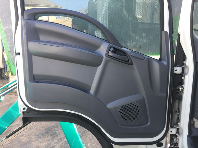 いすゞエルフアルミブロック小型（2t・3t）[写真27]