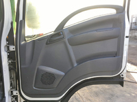 いすゞエルフアルミブロック小型（2t・3t）[写真28]