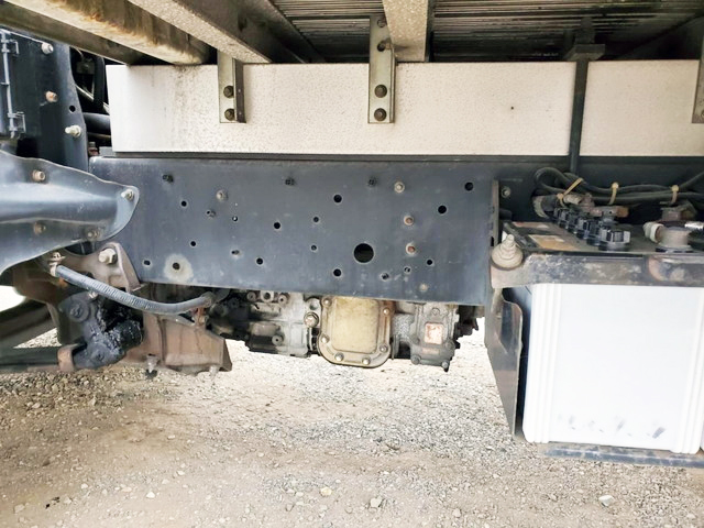 日野レンジャーアルミバン中型（4t）[写真21]