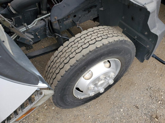 日野レンジャーアルミバン中型（4t）[写真30]