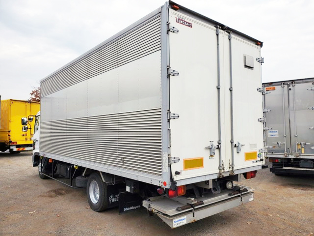 日野レンジャーアルミバン中型（4t）[写真04]