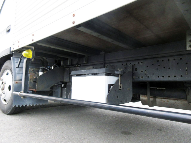 日産アトラスアルミバン小型（2t・3t）[写真22]