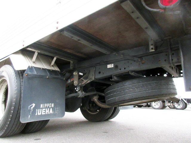 日産アトラスアルミバン小型（2t・3t）[写真24]