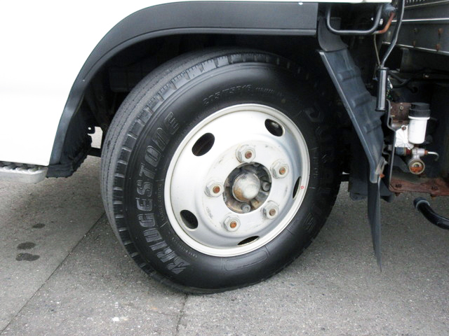 日産アトラスアルミバン小型（2t・3t）[写真26]