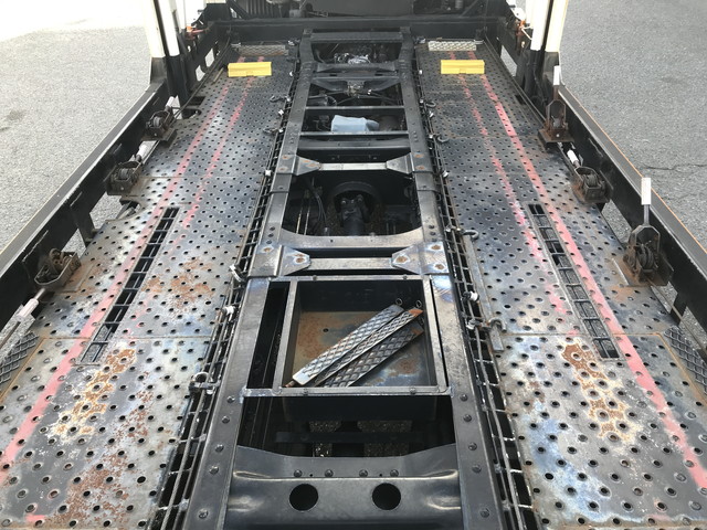 日野レンジャーキャリアカー増トン（6t・8t）[写真13]