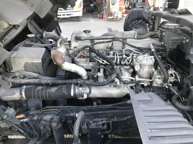 日野レンジャーキャリアカー増トン（6t・8t）[写真24]