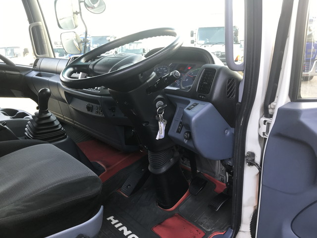 日野レンジャーキャリアカー増トン（6t・8t）[写真34]