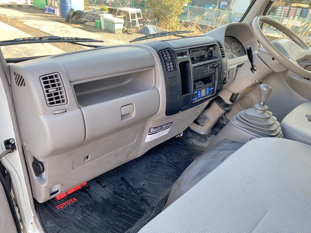 トヨタトヨエース冷凍車（冷蔵車）小型（2t・3t）[写真28]