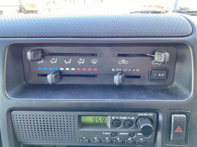 トヨタトヨエース冷凍車（冷蔵車）小型（2t・3t）[写真35]