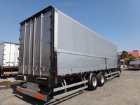 いすゞギガアルミウイング大型（10t）[写真02]