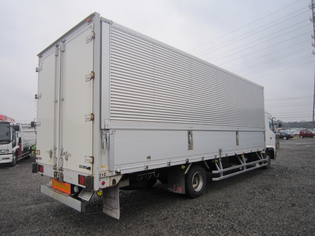 日野レンジャーアルミウイング中型（4t）[写真02]