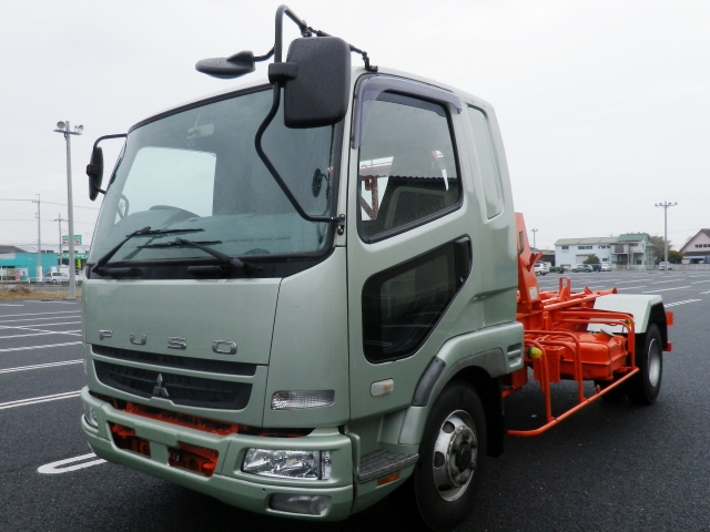 三菱ふそうファイターアームロール中型（4t）[写真01]