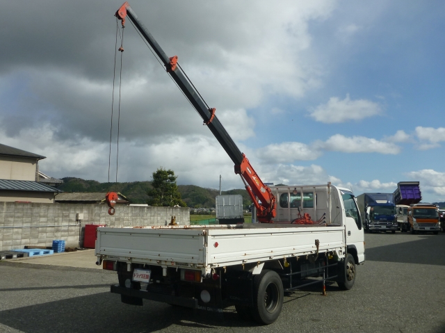 UDトラックスコンドルクレーン4段小型（2t・3t）[写真02]