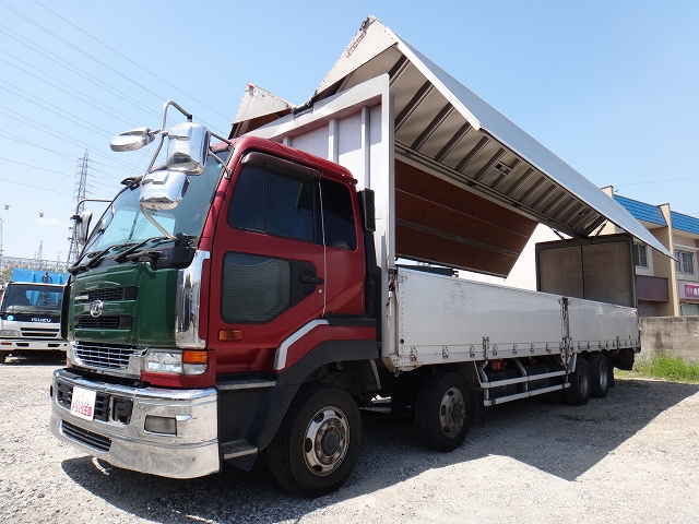 UDトラックスビッグサムアルミウイング大型（10t）[写真01]