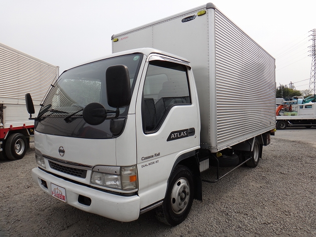 日産アトラスアルミバン小型（2t・3t）[写真01]