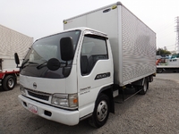 日産アトラスアルミバン小型（2t・3t）[写真01]