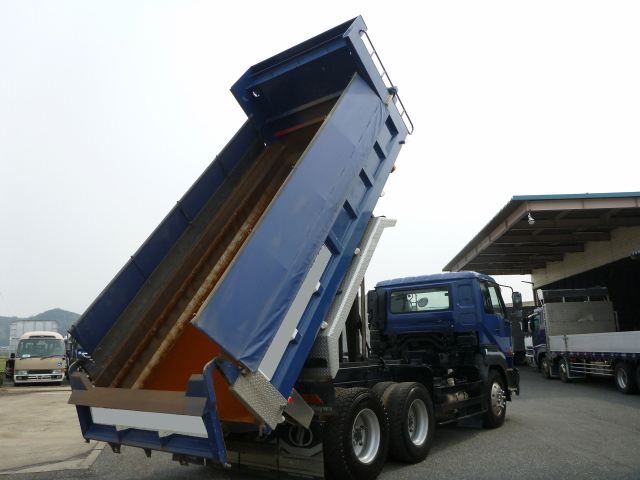 UDトラックスビッグサムダンプ大型（10t）[写真02]