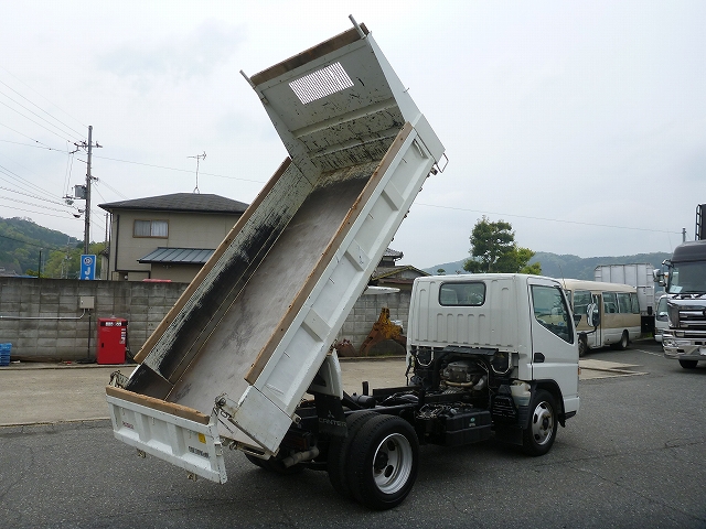 三菱ふそうキャンターダンプ小型（2t・3t）[写真02]
