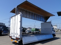 いすゞフォワードアルミウイング中型（4t）[写真02]