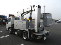 いすゞエルフ高所作業車小型（2t・3t）[写真02]