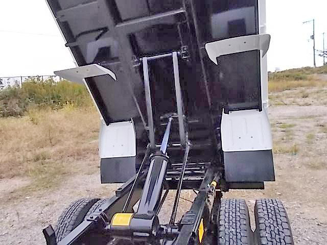 いすゞエルフダンプ小型（2t・3t）[写真33]