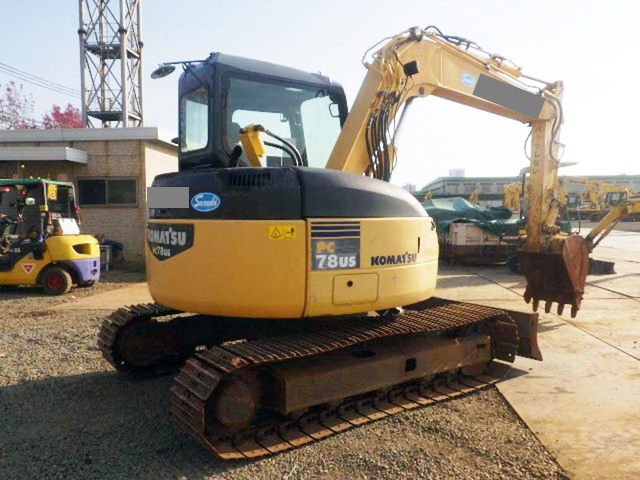 コマツユンボ（バックホー）[写真04]