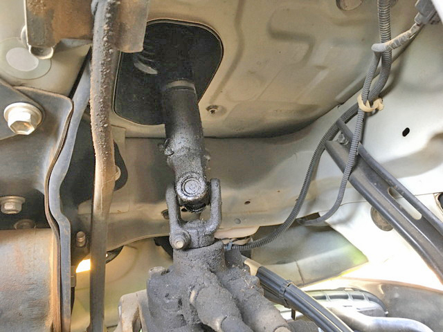 日野レンジャーパッカー車（塵芥車）中型（4t）[写真15]