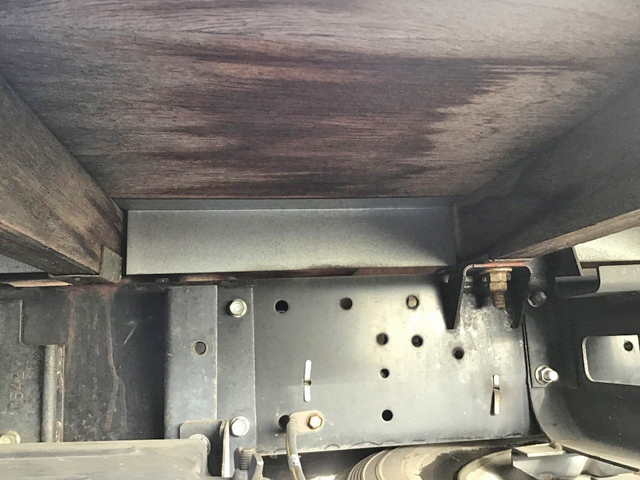 日産アトラス平ボディ小型（2t・3t）[写真15]